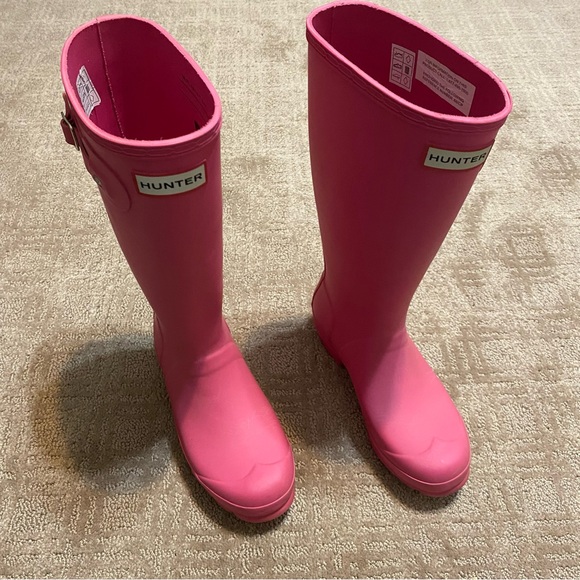 {Hunter} Original Short Rain Boots | Matte Pink ~ Size 5 - Picture 3 of 16